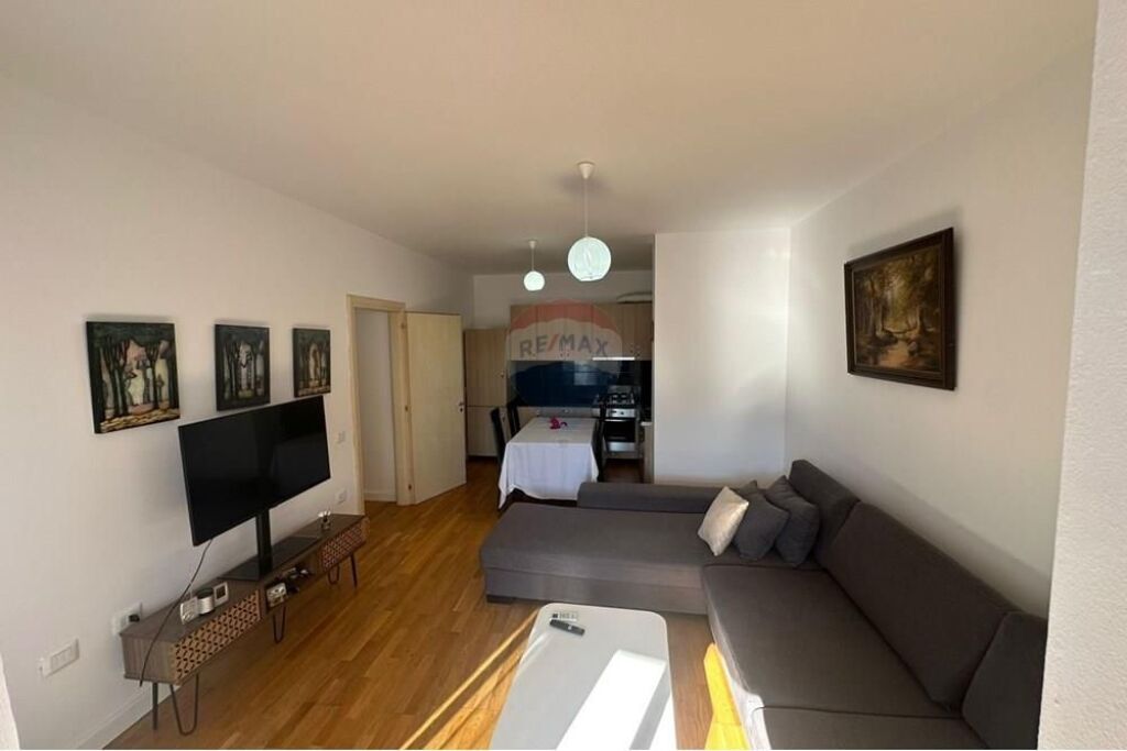 Apartament 2+1+2 për shitje ,Bulevardi Migjeni