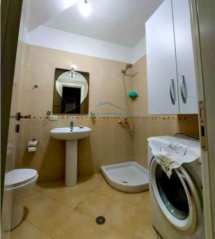 🏡 2+1+2 i Mobiluar te Pallatet "Areela" – Rruga "5 Maji" me Hipotekë! ✨