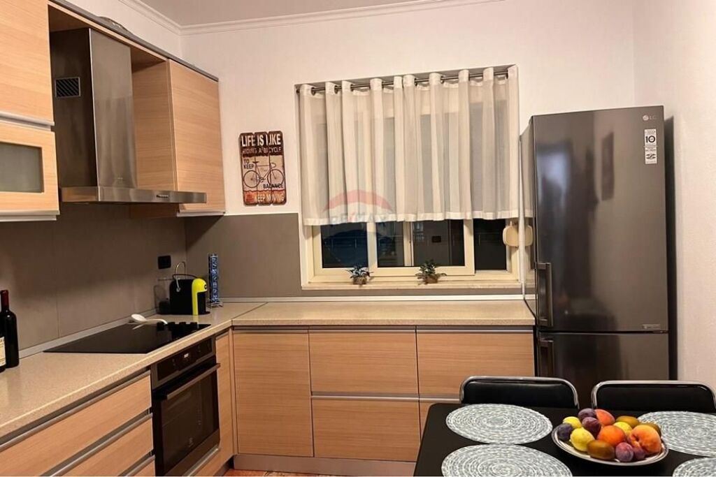 Apartment 3+1+2+parking for rent in Bllok