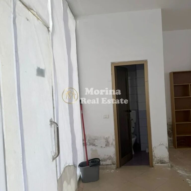 Qera | Ambjent Biznesi | Kodra e Diellit | 500 €/muaj