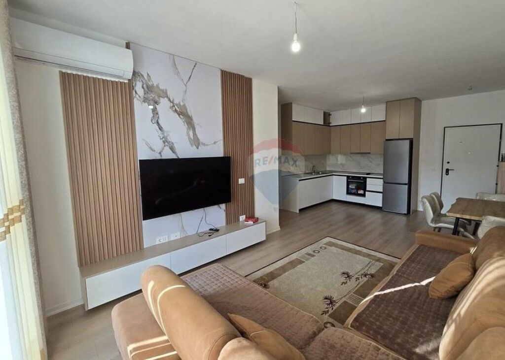 Apartament 2+1+2 me qera tek 5 Maji ID: 530411001-1345