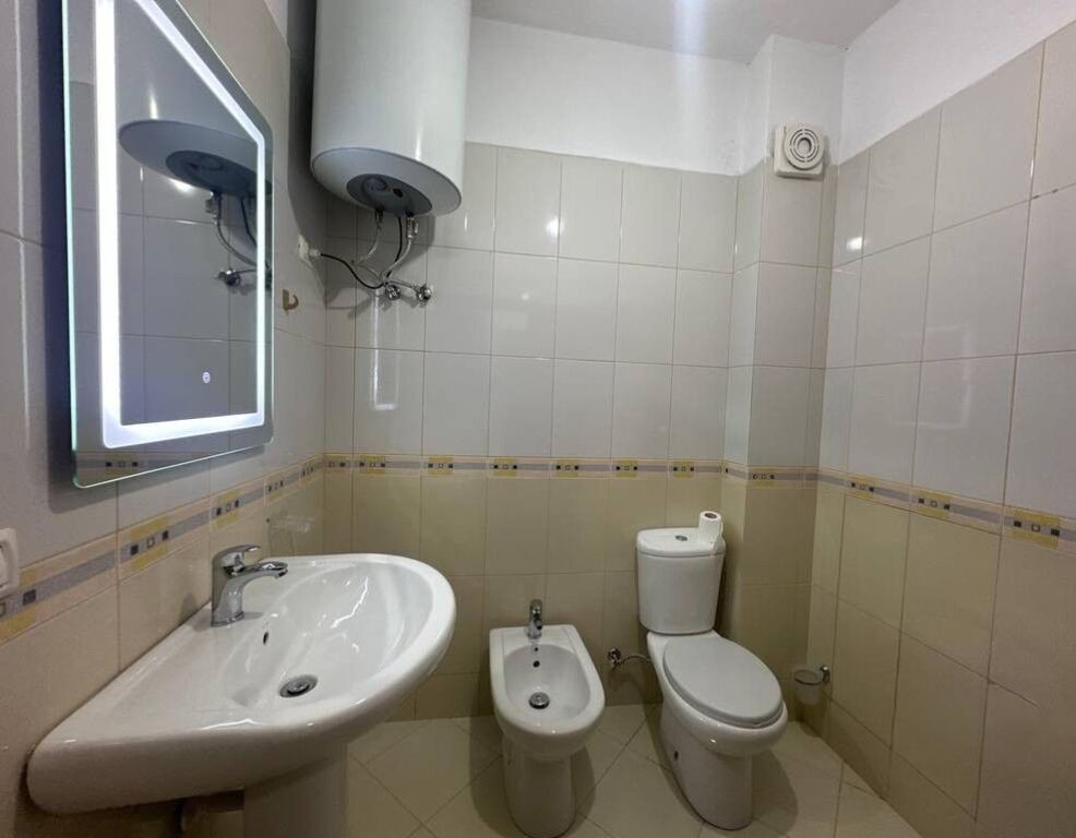 AFFITTASI APPARTAMENTO 2+1+2 A FRESK