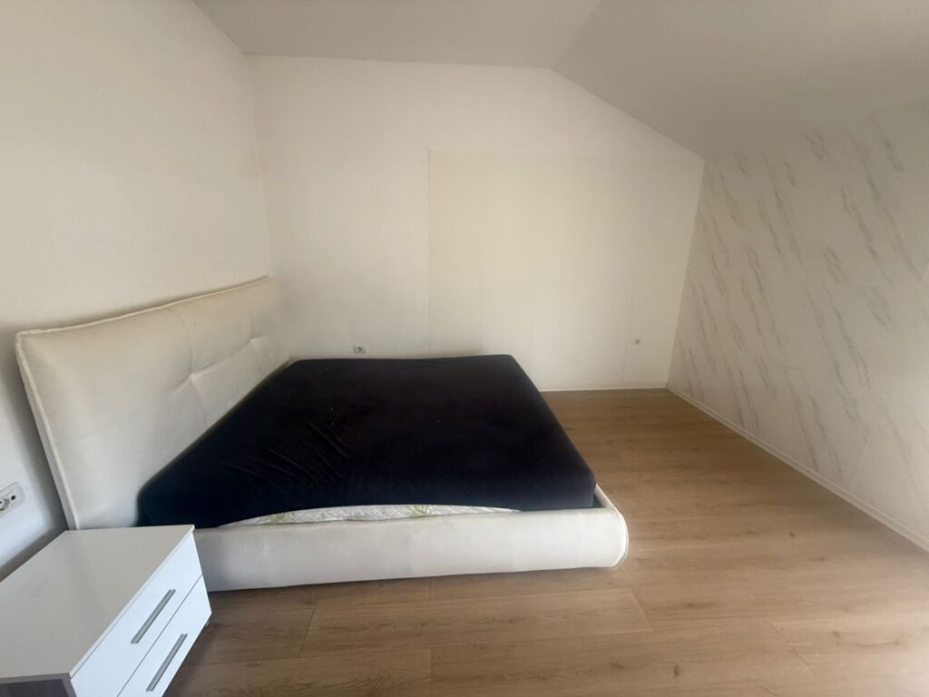 Qera, Apartament 2+1 , Tufine, Tiranë - 30,000 Lekë| 70 m²