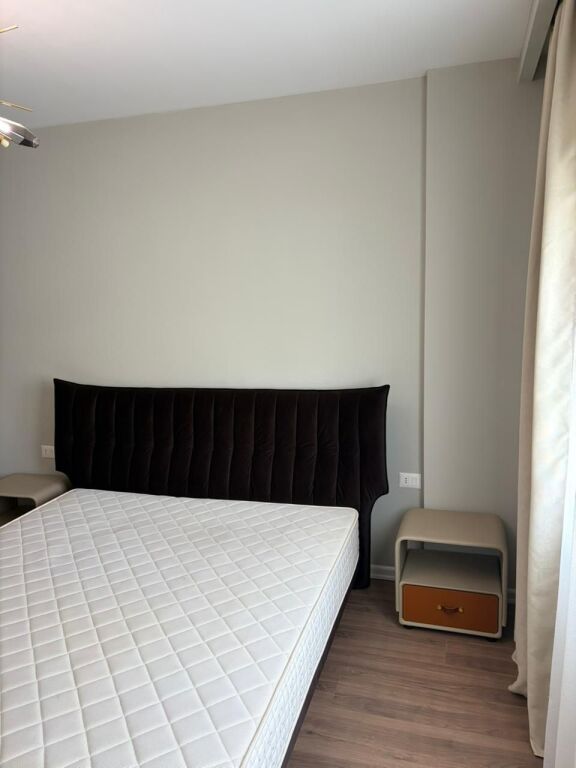 Super ap 2+1 at Lake Farke (lake land)