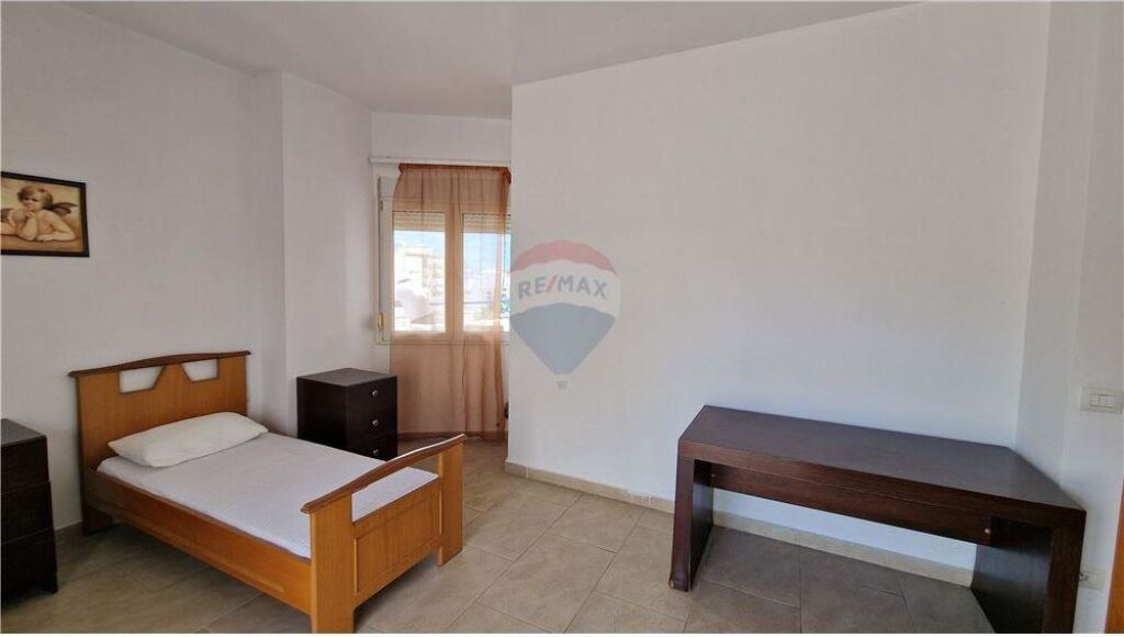 🏡 Apartament 2+1+2 në shitje në Bulevardi Ismail Qemali