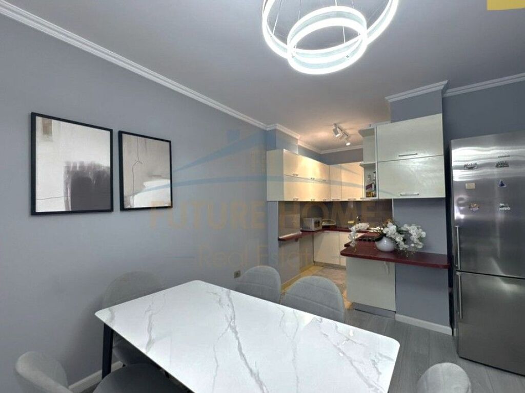 Shitet, Apartament 2+1, Yzberisht