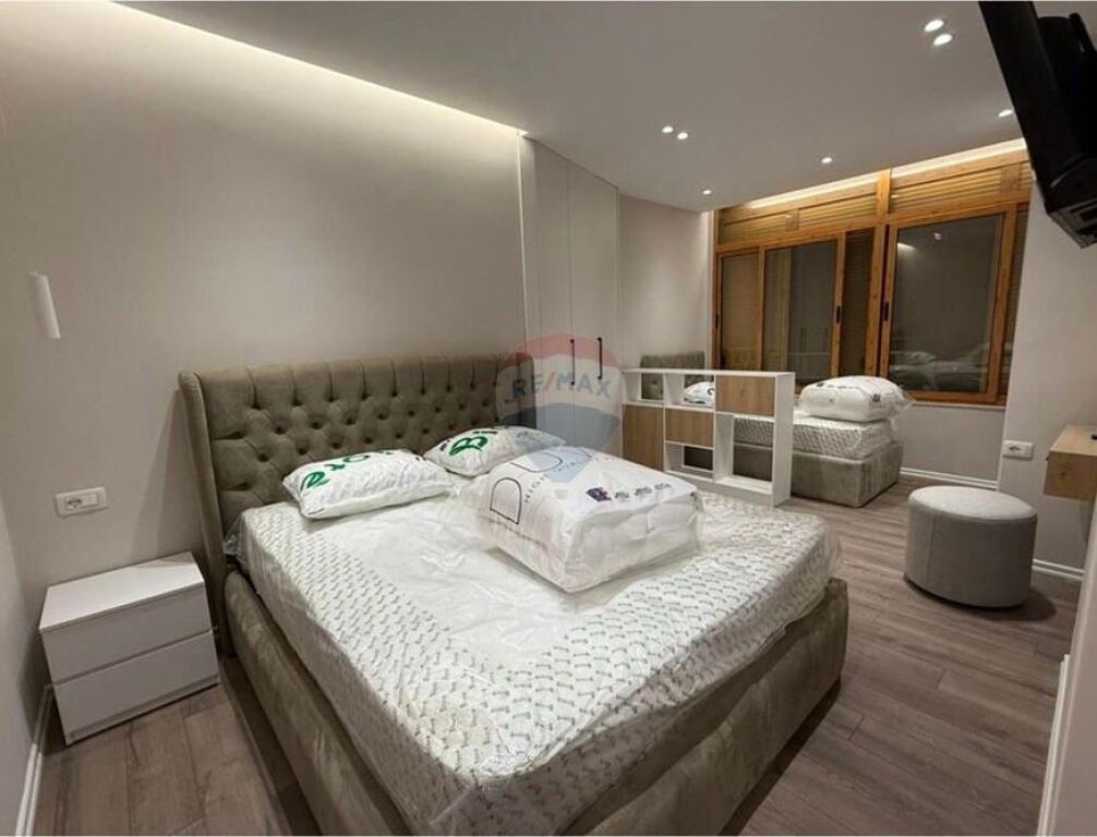 Apartament - Për Shitje - Komuna e Parisit, Tiranë ID: 530481001-1310