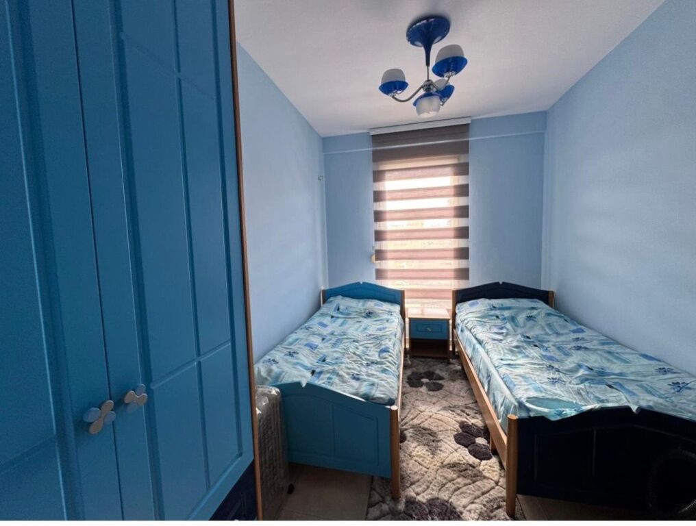 2+1,furnished,at the Asllan Rusi building Laprake,price 550 euro