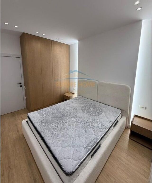 Vendesi, Appartamento 1+1, Unaza e Re, Tirana