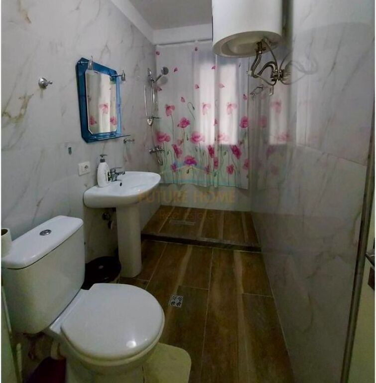 🏡 2+1+2 i Mobiluar te Pallatet "Areela" – Rruga "5 Maji" me Hipotekë! ✨