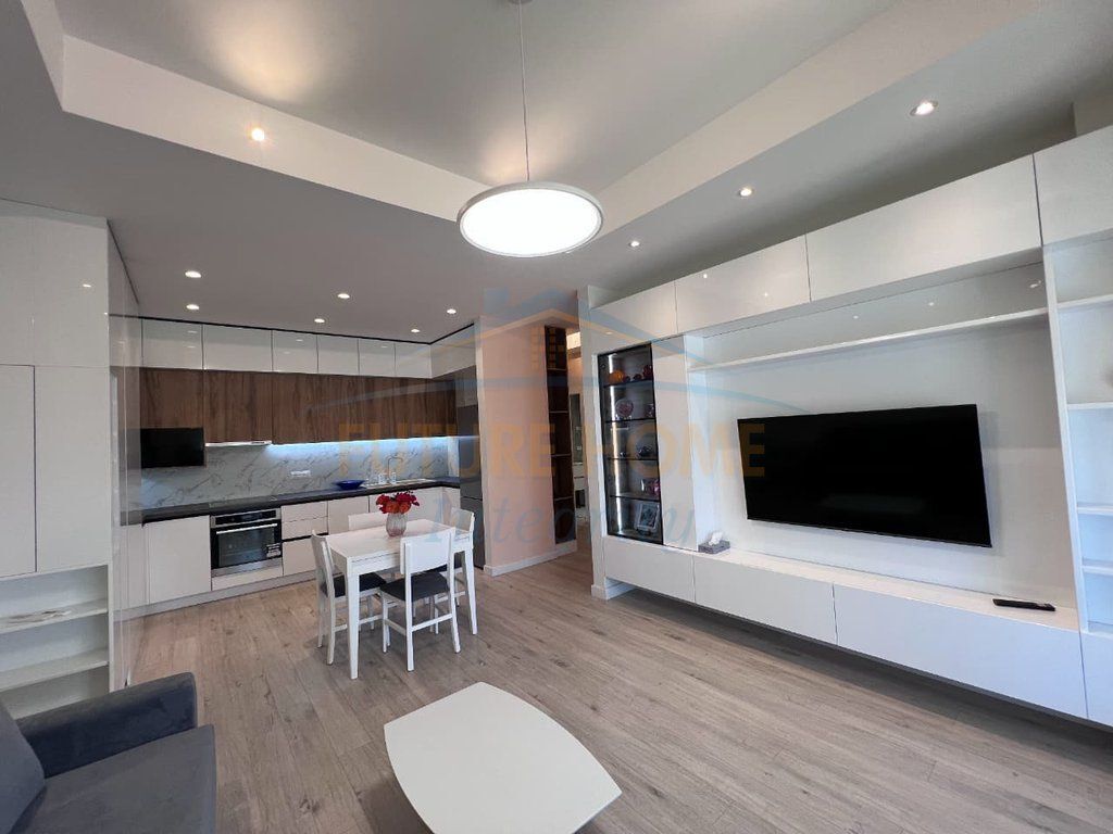 Qera, Apartament 1+1+Post Parkimi, Foleja e Gjelbër, Zogu i Zi, Tiranë.