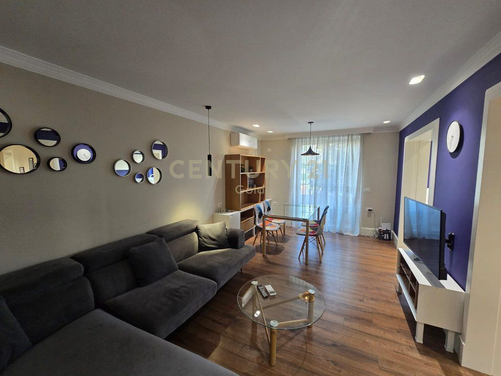 Apartment 1+1 for rent in Bllok