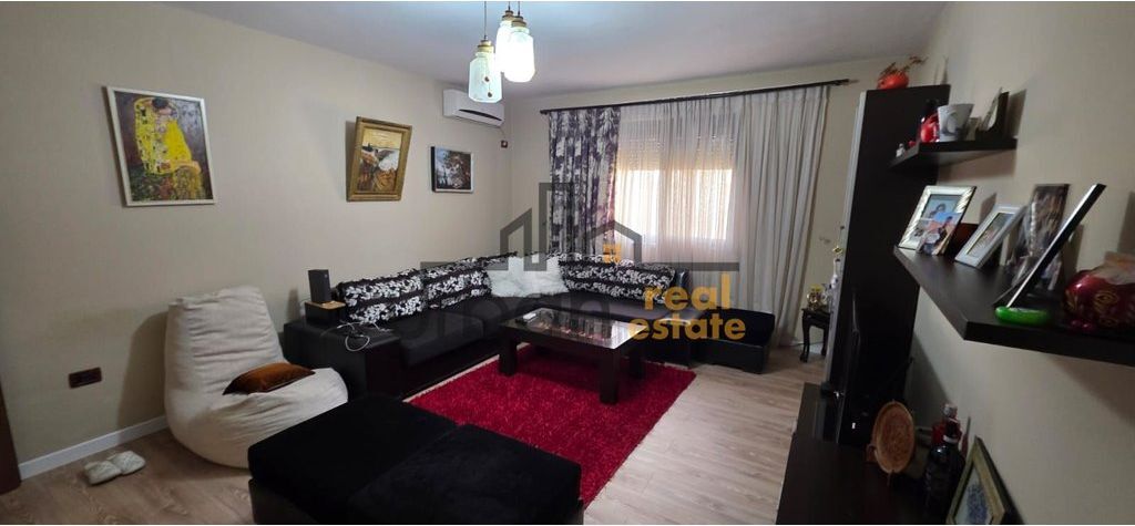 In vendita, Appartamento 4+1+2, Ali Demi, Tirana - 180000€ | 120 m²