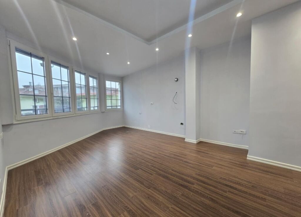 Apartament 1+1 Ne Shitje, Fresk, Tirane