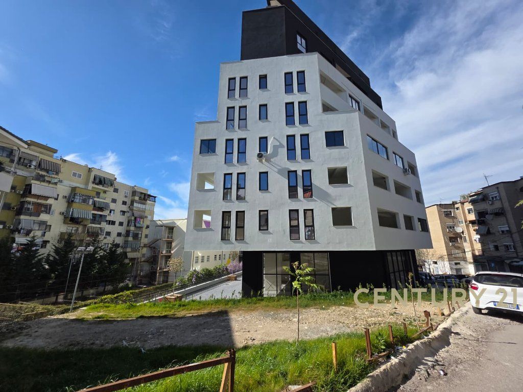 WE SELL 2+1 APARTMENT WITH VERANDA, OPPOSITE THE UNITED SCHOOL