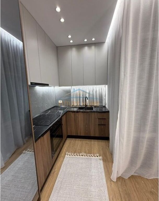 Vendesi, Appartamento 1+1, Unaza e Re, Tirana