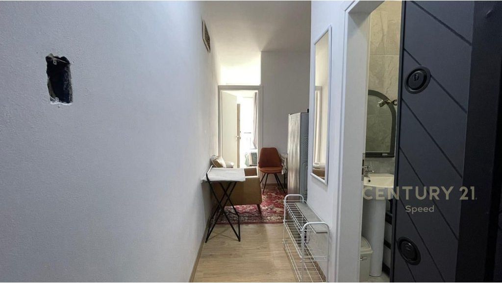 Studio apartments for rent in the 5 Maj area!