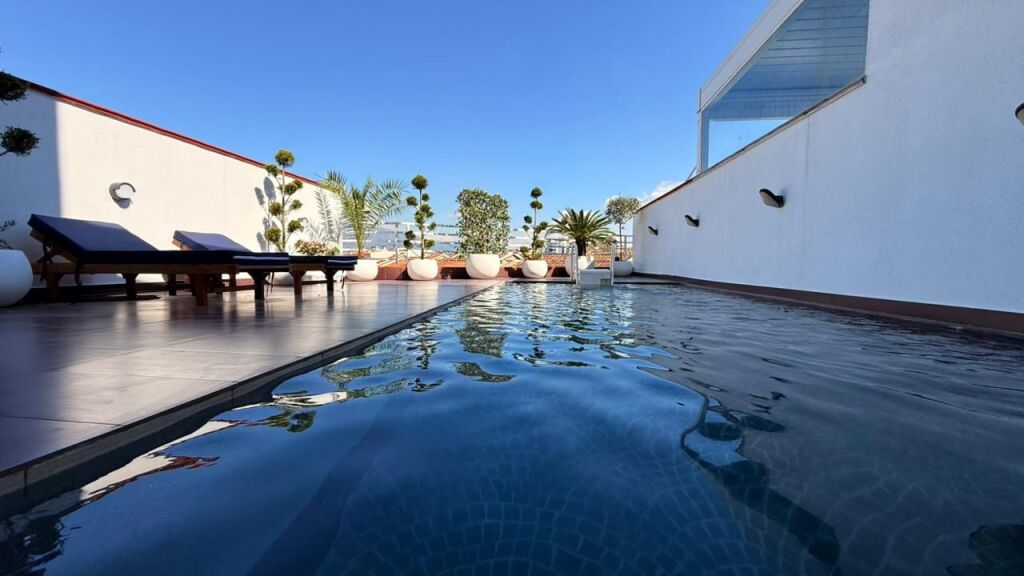 Vile me qira tek Kodra e Diellit