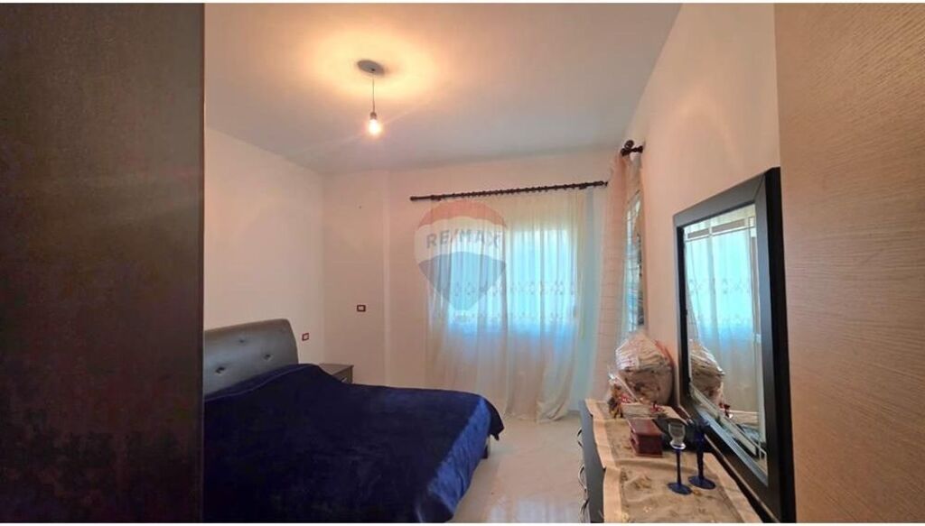 Apartment 1+1 for Rent – Reshat Osmani Street, Vlora