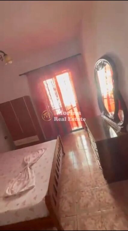 Qera | Shtëpi private 2 + 1 | Jordan Misja | 350 €/muaj