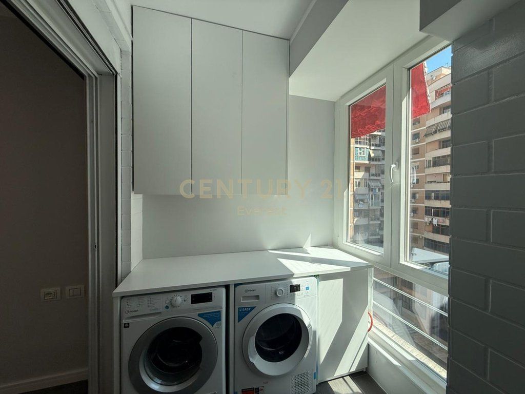 SERVICE COMPLEX, 2+1 APARTMENT FOR RENT