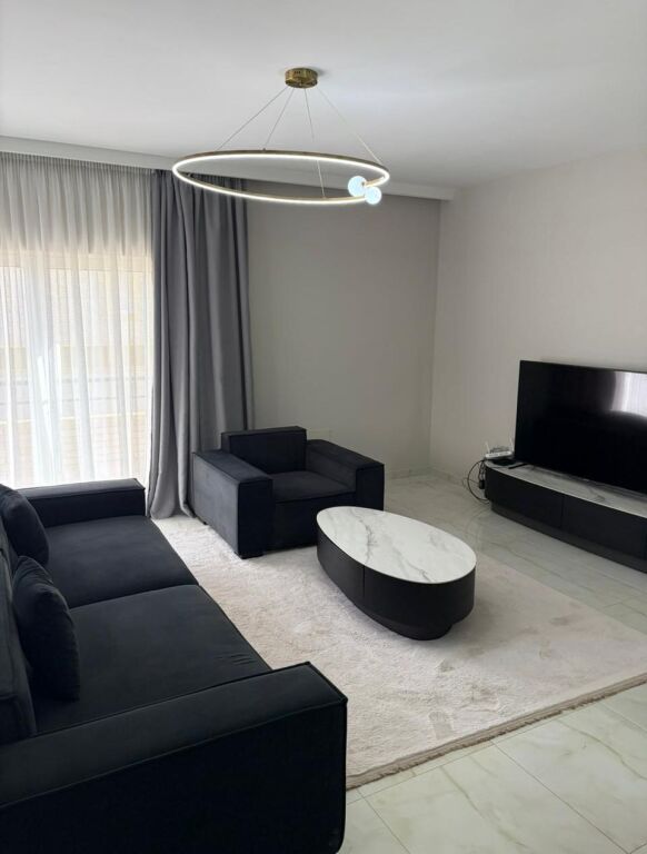 Super ap 2+1 at Lake Farke (lake land)