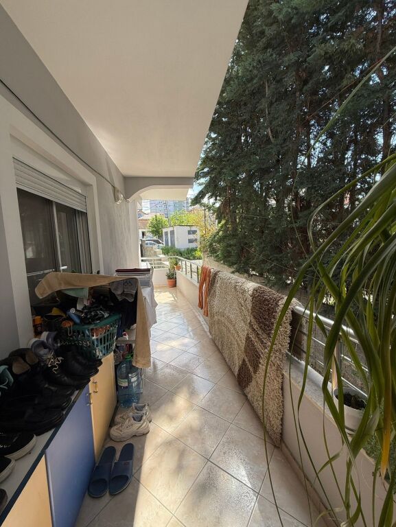 Jepet me qera shpi private