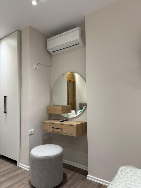 Appartamento 1+1 ideale per investimento presso il Comune di Parigi!