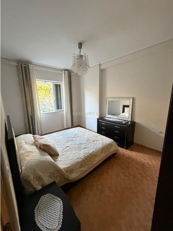 Apartament me qira në Sarandë – Rruga e 5-të