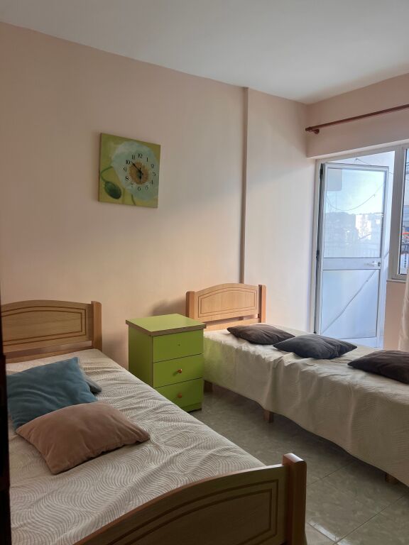 Jepet me qira 2+1+2 Laprake 500 mije leke