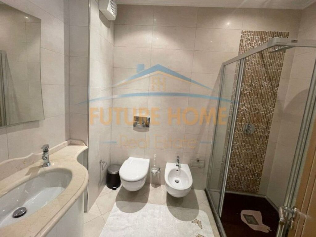 Qera, Apartament 2+1, Bllok