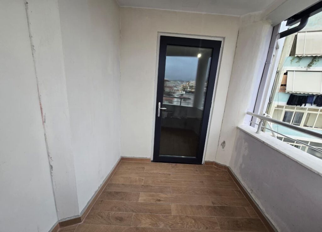Apartament 1+1 Ne Shitje, Fresk, Tirane