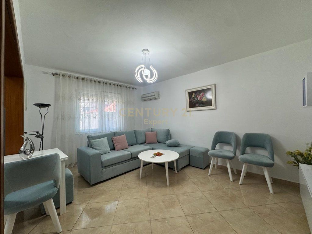 AFFITTASI 1+1 AL 21 DICEMBRE 550 € /Mese