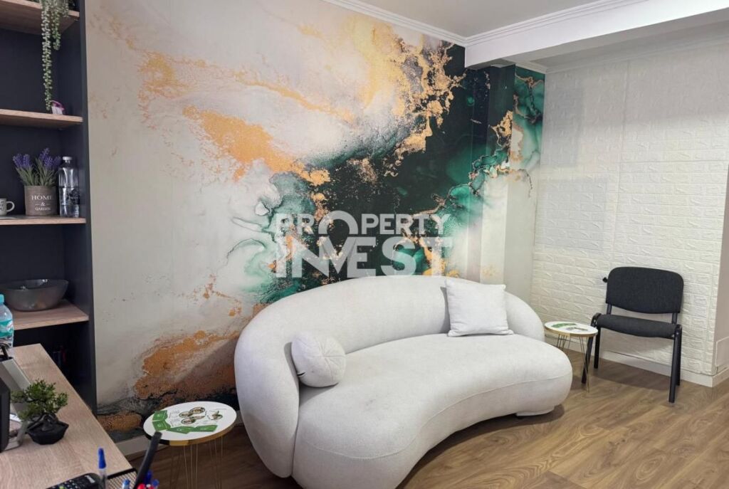 Business Unit For Rent, Kavaja Street, Ambulance no.9, 21 Dhjetori