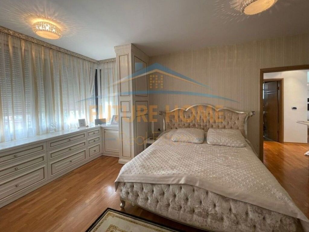 Qera, Apartament 2+1, Bllok