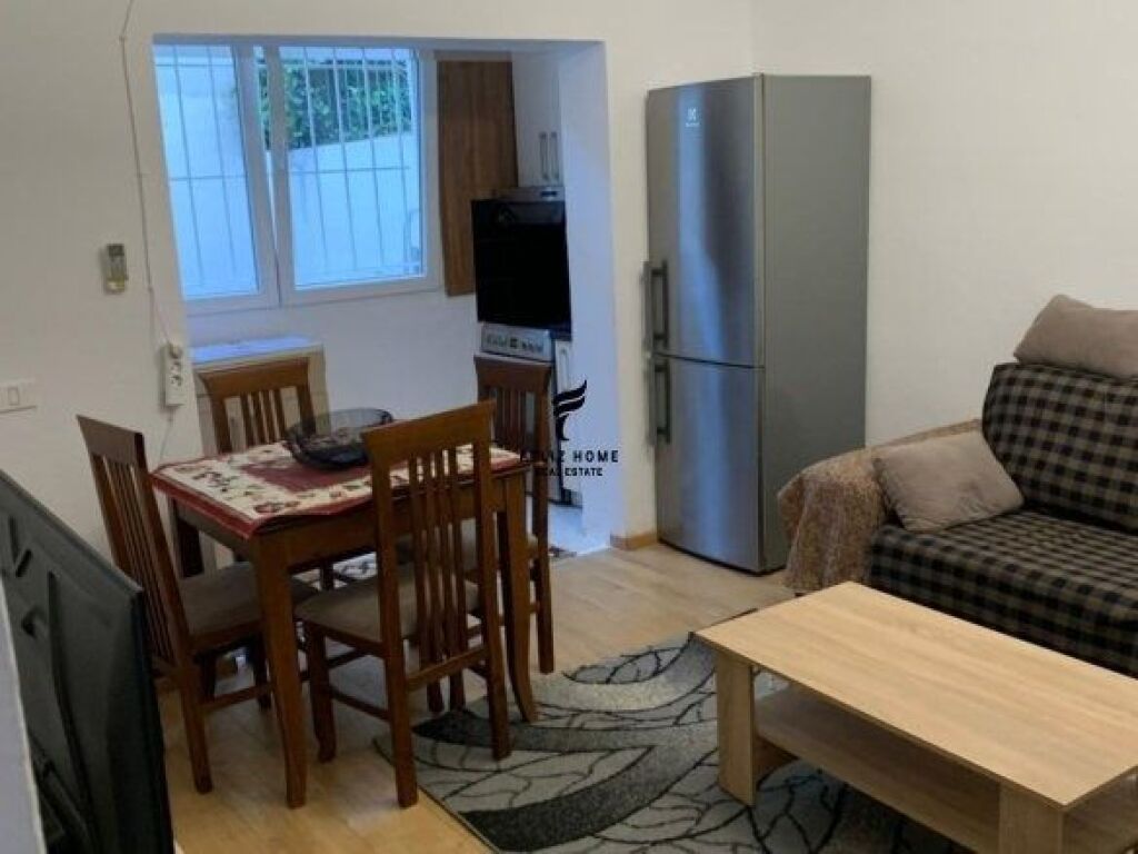 APARTAMENT ME QERA 1+1 PAZARI I RI 550 EURO FH-68382