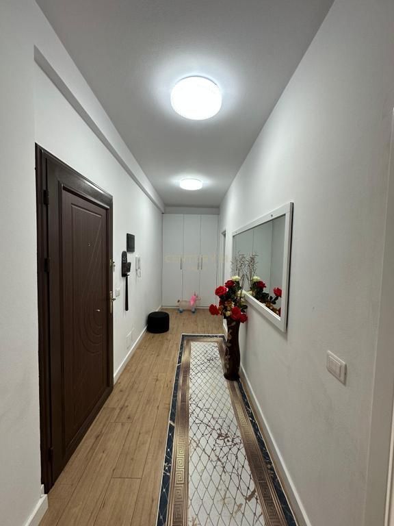 We sell a 2+1 apartment at Tom Doshi Complex, Shkoze