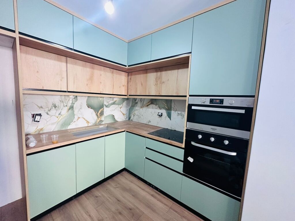 Jepet me qira 2+1 Ish Parku 500 mije leke