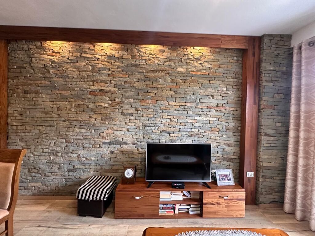 Apartament ne shitje 3+1+2 per shitje, Fresk