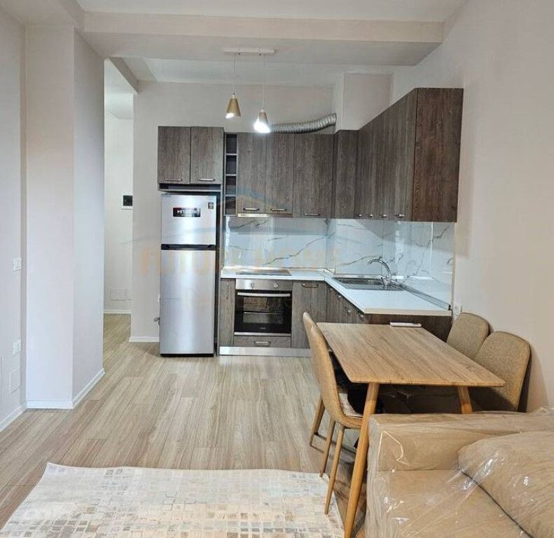 Qera, Apartament 1+1,Kompleksi Kontakt,21 Dhjetori,Tirane