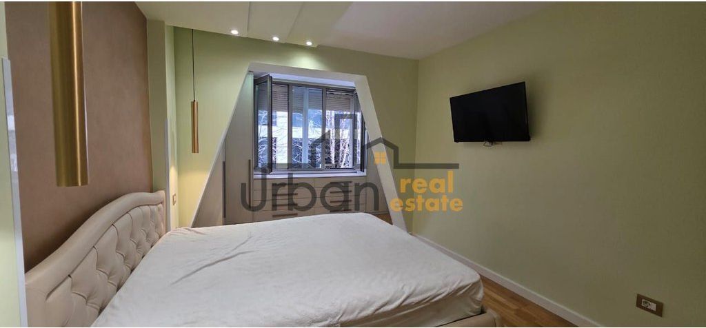 Qera, Apartament 2+1, Qendër , Tiranë - 1000€ | 96 m²