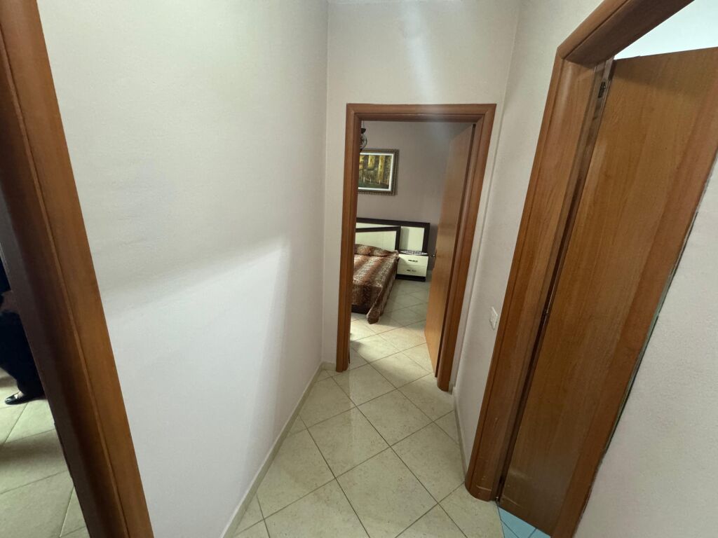 Apartament me qera 2+1 Yzberisht