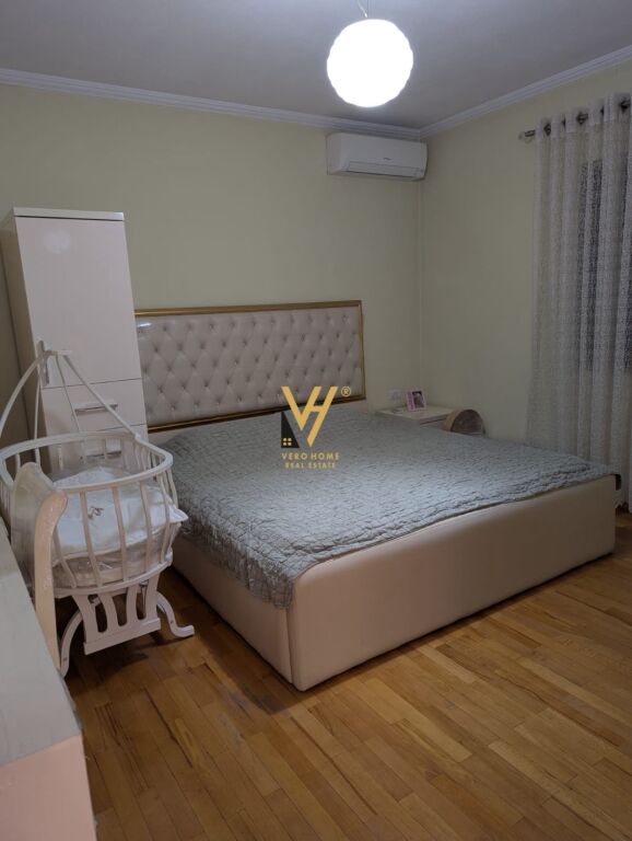 SHITET VILE 3-KATSHE TE RR.ROBERT NACI, BLVD I RI 515.000 EURO