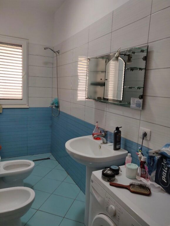 1+1, furnished at hotel Radisoni dry lake, price 400 thousand lek