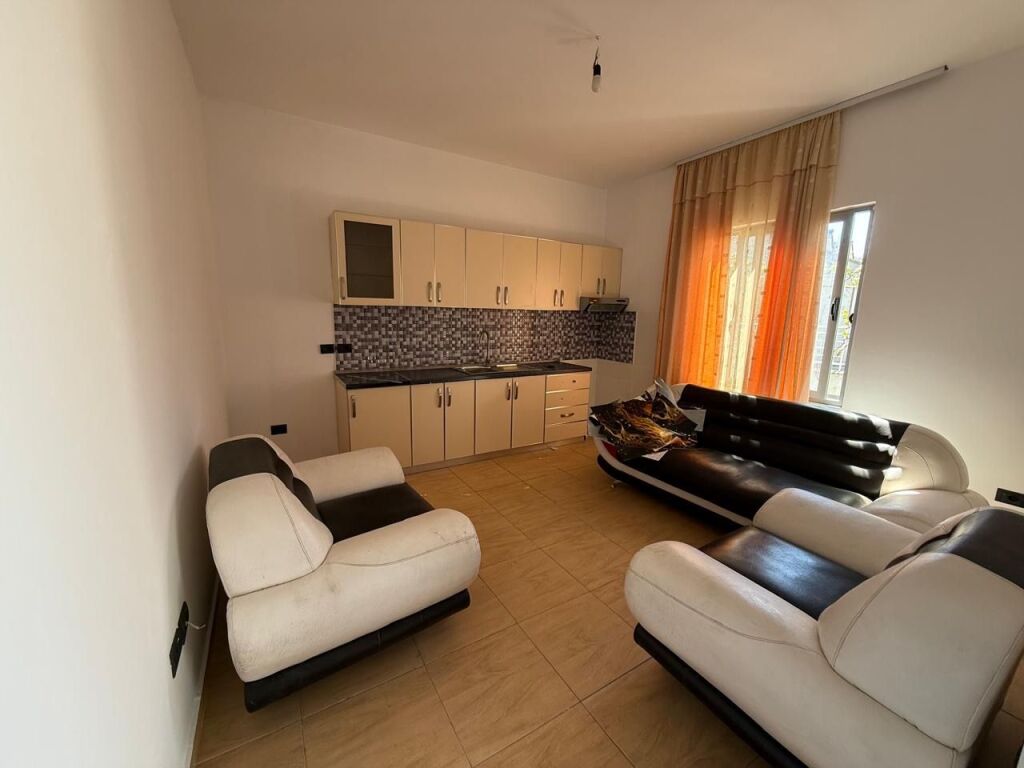 Apartament 1+1 me qira