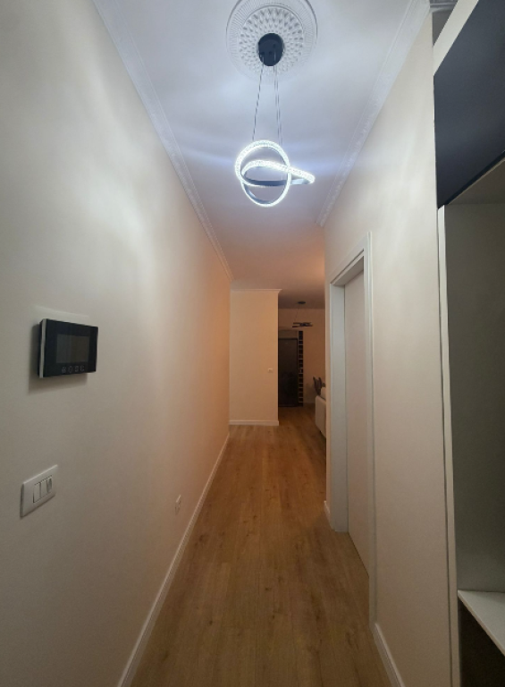 🏡 APARTAMENT 2+1 ME QIRA – KOMPLEKSI DELIJORGJI