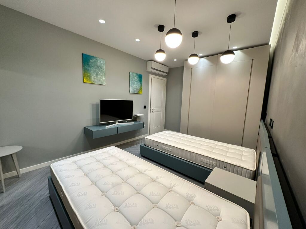 Shitet Apartament 2+1+Ballkon në Don Bosko