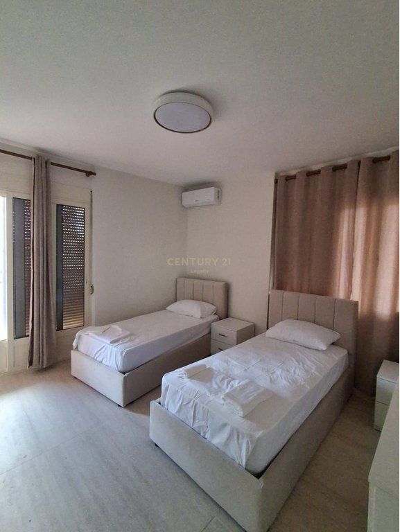 Modern 2+1 apartment for rent Stadium, in Vlora