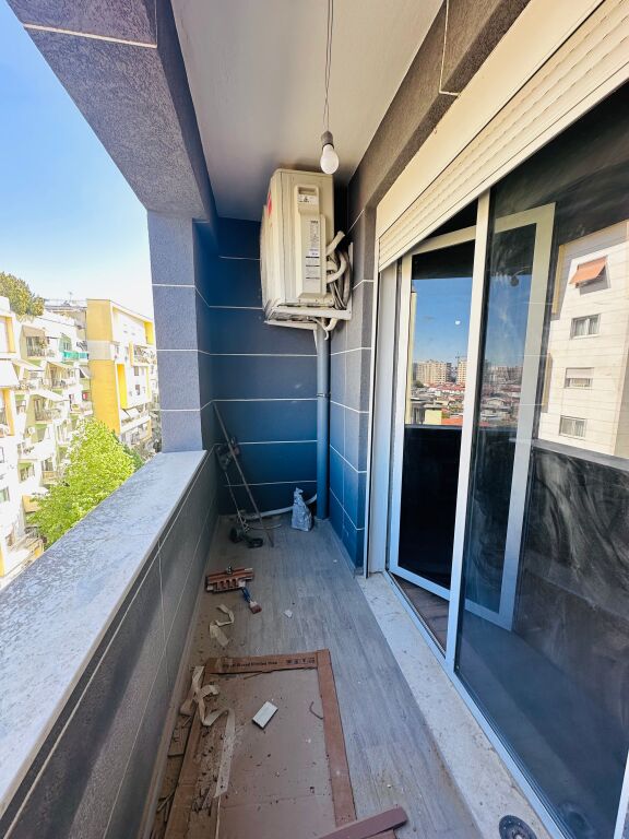 Jepet Me Qera Apartament 2+1+1 Ballkon +1 Depo