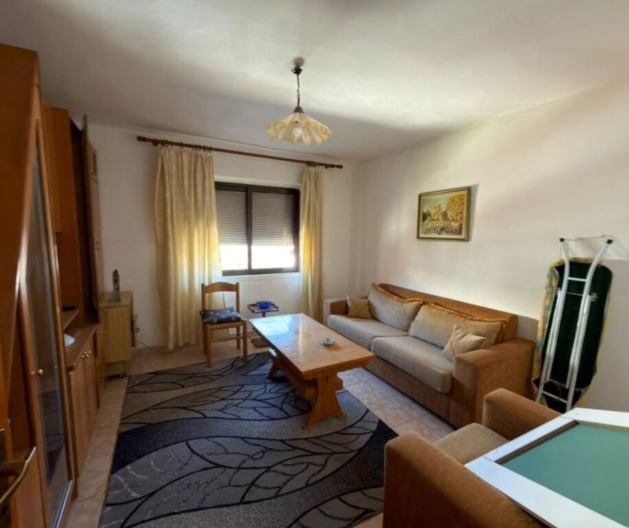 Vendiamo appartamento 3+1